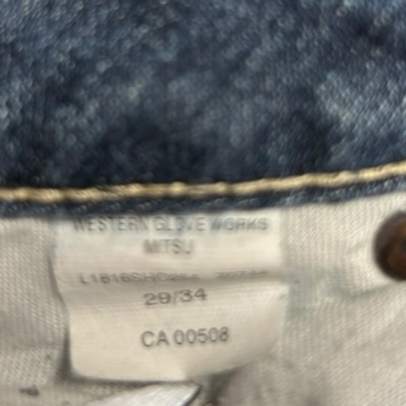 Silver Jeans  Bootcut  Blue Light Wash 29x34 - Picture 11 of 16